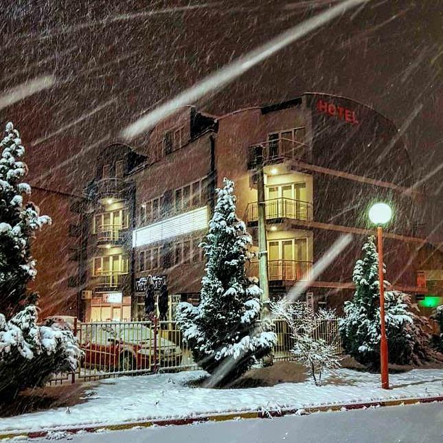 Hotel Victoria Lukavica ภายนอก รูปภาพ