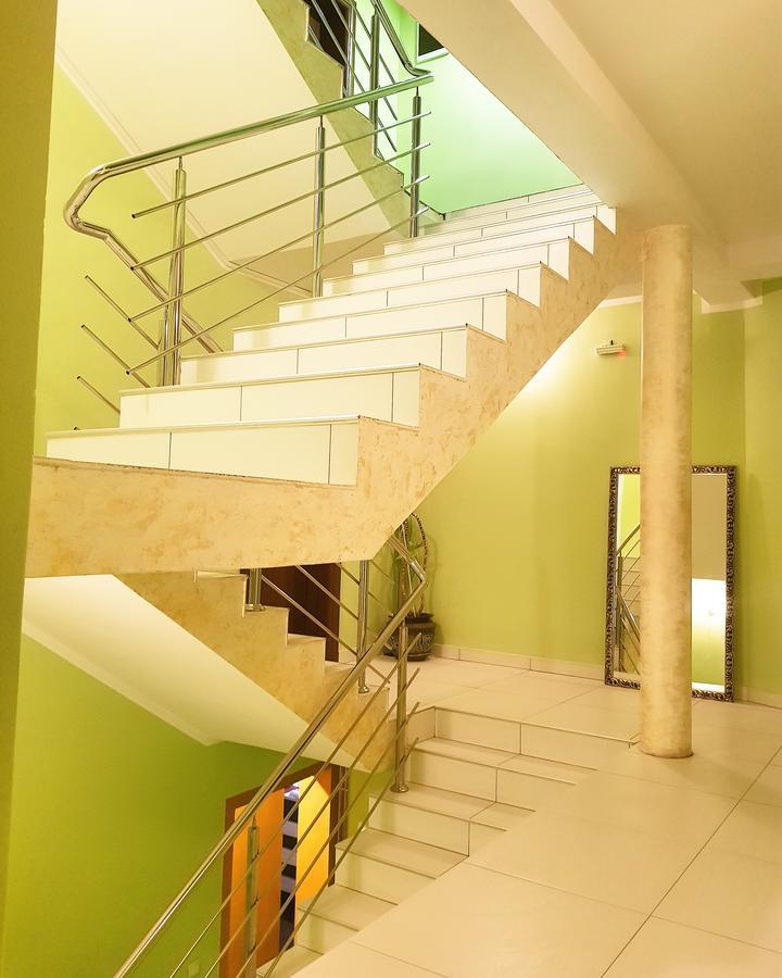 Hotel Victoria Lukavica ภายนอก รูปภาพ