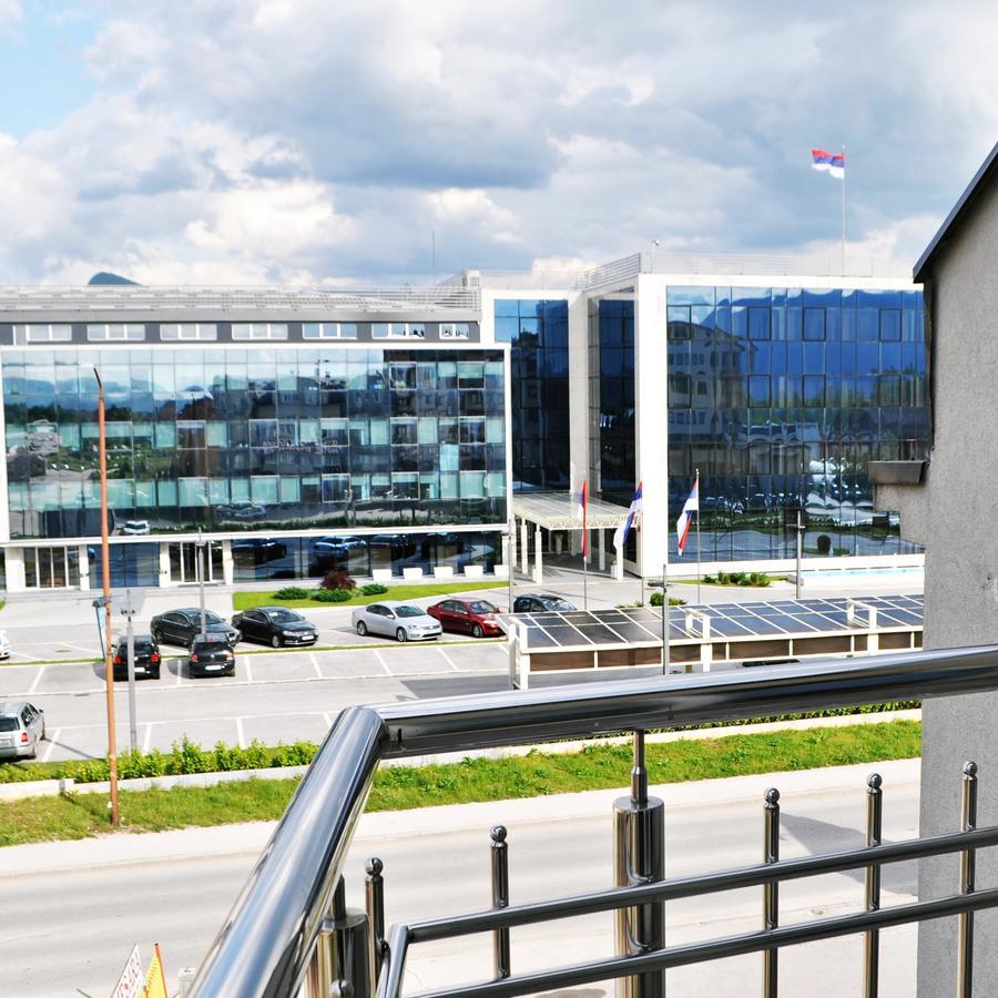 Hotel Victoria Lukavica ภายนอก รูปภาพ